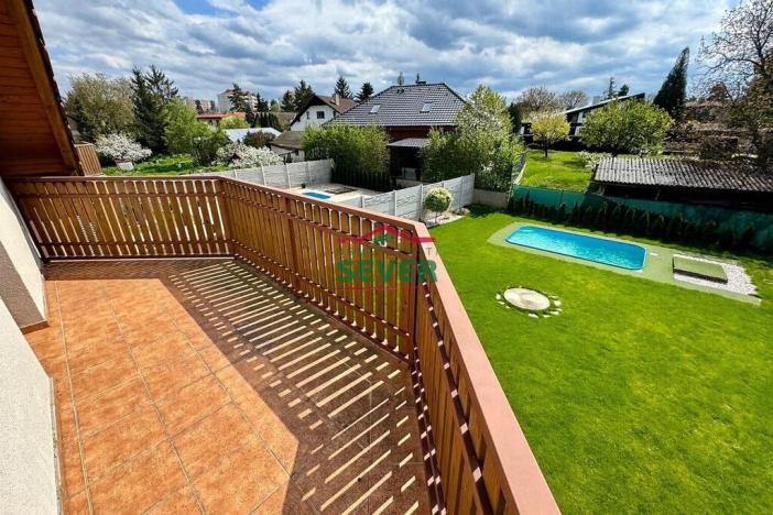 Prodej rodinného domu, Praha - Újezd nad Lesy, Novosibřinská, 220 m2