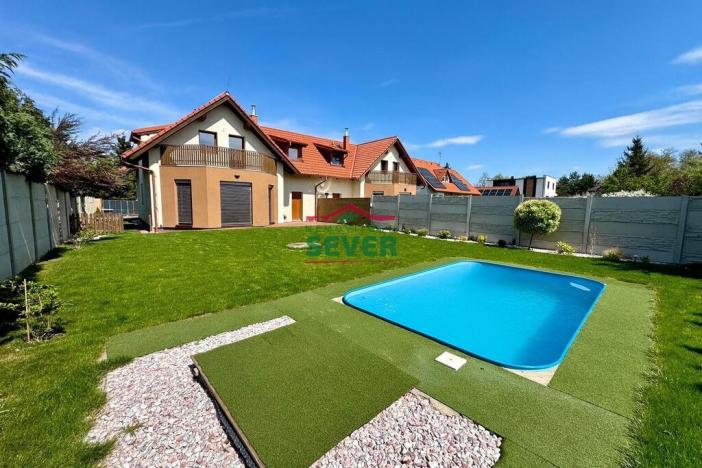 Prodej rodinného domu, Praha - Újezd nad Lesy, Novosibřinská, 220 m2