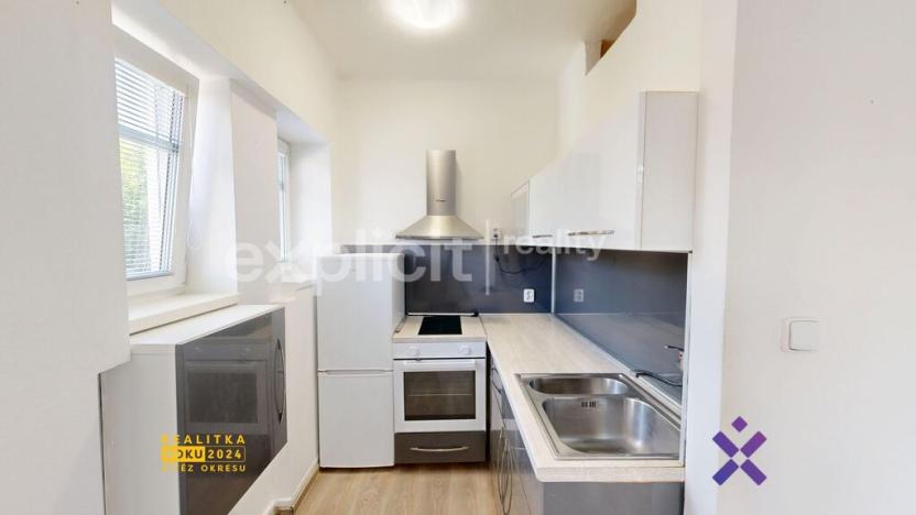 Pronájem bytu 2+kk, Vsetín, Josefa Sousedíka, 59 m2