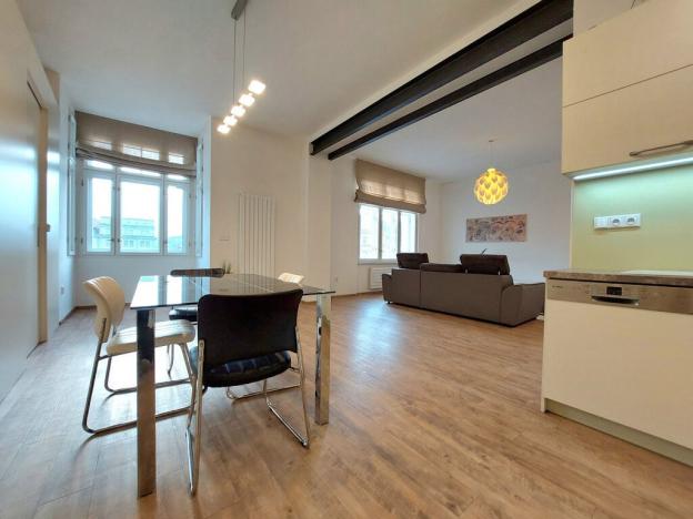 Pronájem bytu 2+kk, Hradec Králové, Škroupova, 71 m2