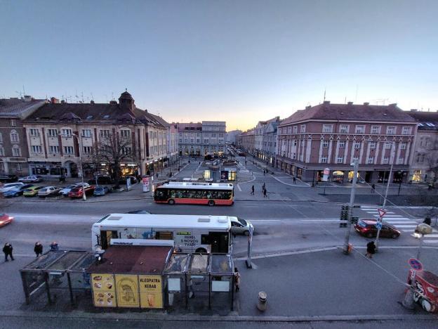 Pronájem bytu 2+kk, Hradec Králové, Škroupova, 71 m2