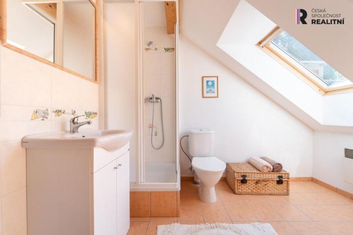 Prodej rodinného domu, Horní Stropnice - Dobrá Voda, 387 m2