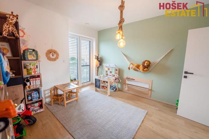 Prodej bytu 4+kk, Holubice, 135 m2