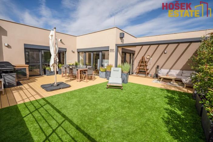 Prodej bytu 4+kk, Holubice, 135 m2