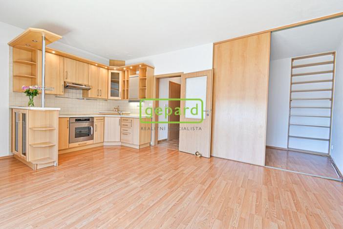 Prodej bytu 1+kk, Brno - Slatina, Lučiny, 32 m2