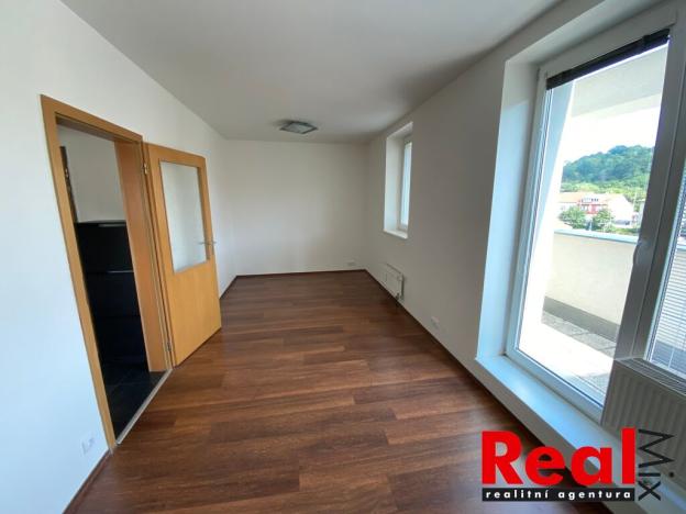 Prodej bytu 3+kk, Praha - Hrdlořezy, U Smetanky, 68 m2