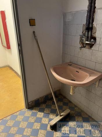 Pronájem komerční nemovitosti, Krnov - Pod Bezručovým vrchem, Hlubčická, 110 m2