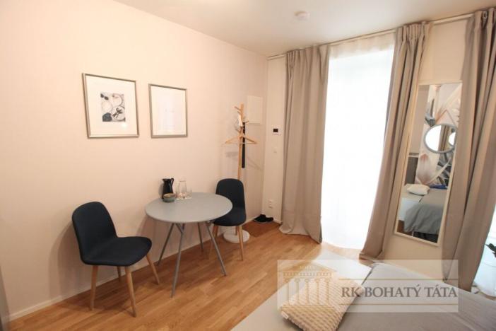 Pronájem bytu 1+kk, Praha - Nové Město, Příčná, 23 m2