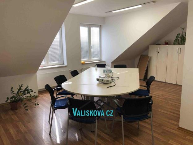 Pronájem kanceláře, Kroměříž, Kollárova, 91 m2