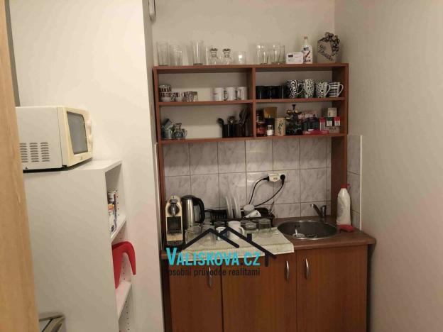 Pronájem kanceláře, Kroměříž, Kollárova, 91 m2