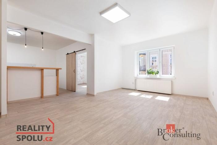 Prodej bytu 3+1, Opava, Lidická, 78 m2