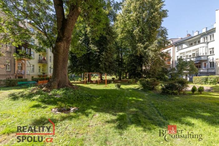 Prodej bytu 3+1, Opava, Lidická, 78 m2