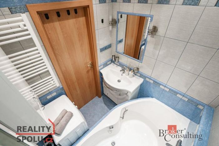 Prodej bytu 3+1, Praha - Modřany, Levského, 62 m2