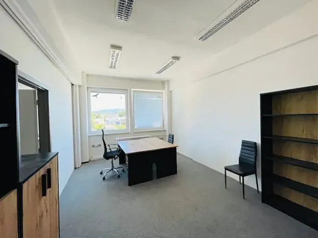 Pronájem kanceláře, Šumperk, Dr. E. Beneše, 130 m2
