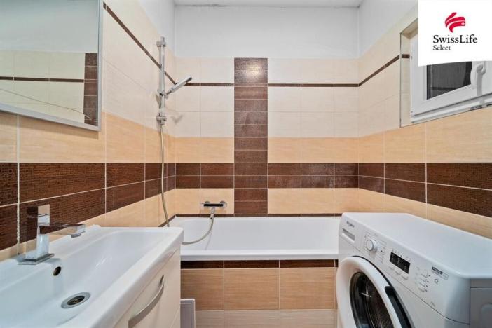 Pronájem bytu 2+kk, Praha - Karlín, Křižíkova, 55 m2