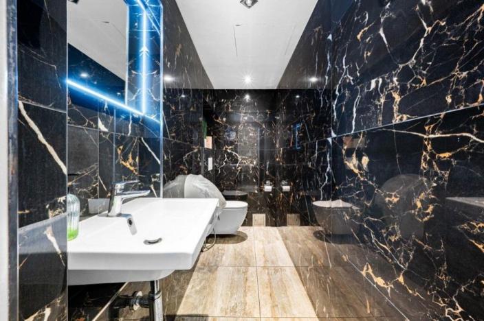 Pronájem restaurace, Praha - Staré Město, Michalská, 203 m2