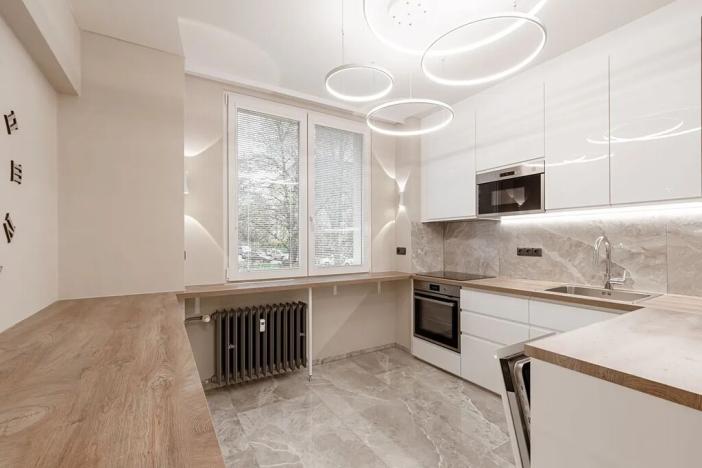 Pronájem bytu 2+1, Praha - Vršovice, Jakutská, 60 m2