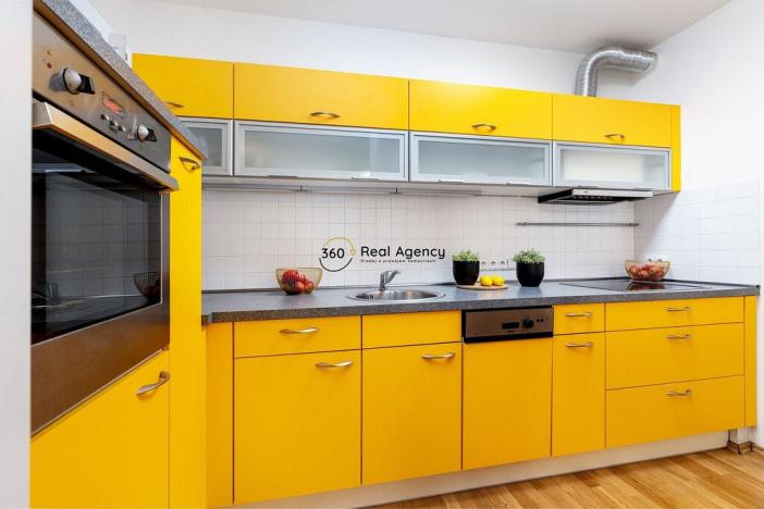 Prodej bytu 2+kk, Praha - Žižkov, Kališnická, 67 m2