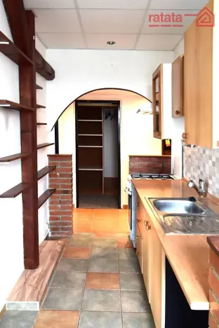 Pronájem bytu 2+1, Chomutov, Kundratická, 56 m2