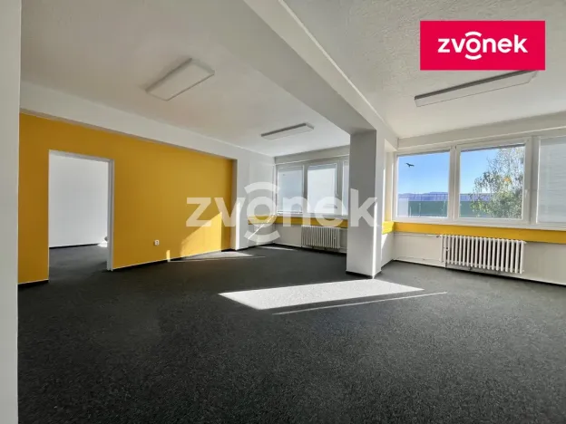 Pronájem skladu, Holešov, 2800 m2