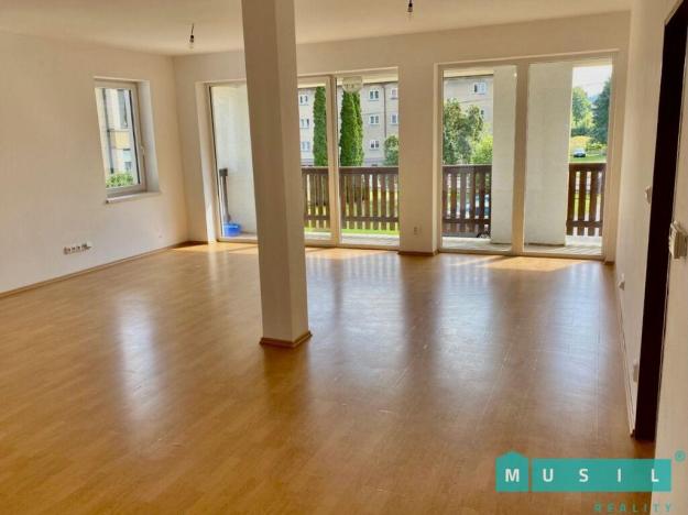 Prodej bytu 2+kk, Šumperk, 17. listopadu, 76 m2