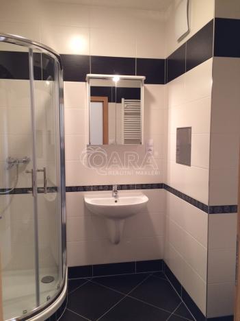 Pronájem bytu 1+kk, Praha, 32 m2