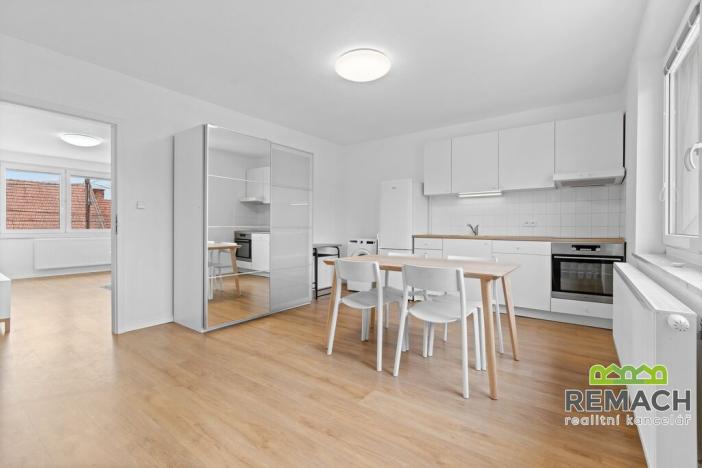 Pronájem bytu 2+1, Uherský Brod, 1. května, 60 m2