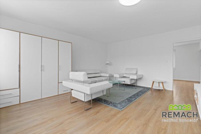 Pronájem bytu 2+1, Uherský Brod, 1. května, 60 m2