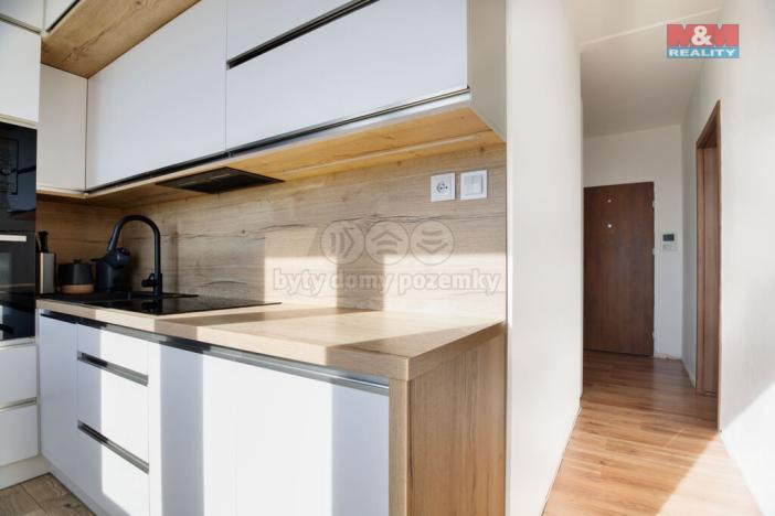 Prodej bytu 2+1, Chomutov, Skalková, 51 m2