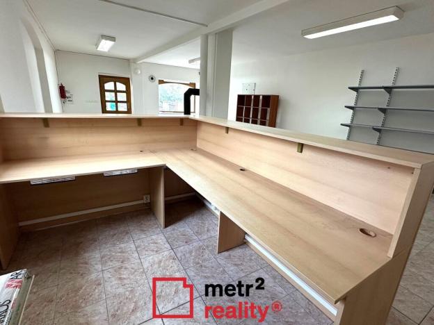 Pronájem obchodního prostoru, Dlouhá Loučka, 1. máje, 122 m2