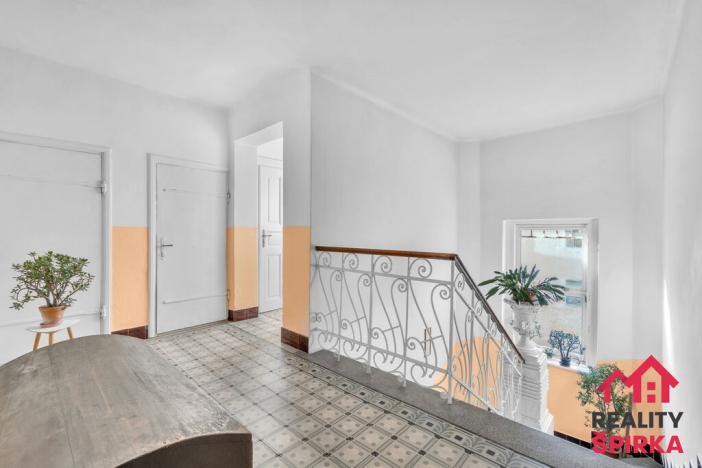 Prodej rodinného domu, Jaroměřice, 282 m2