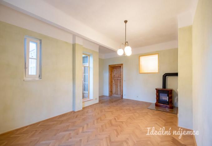 Pronájem bytu 2+kk, Praha - Holešovice, Pplk. Sochora, 60 m2