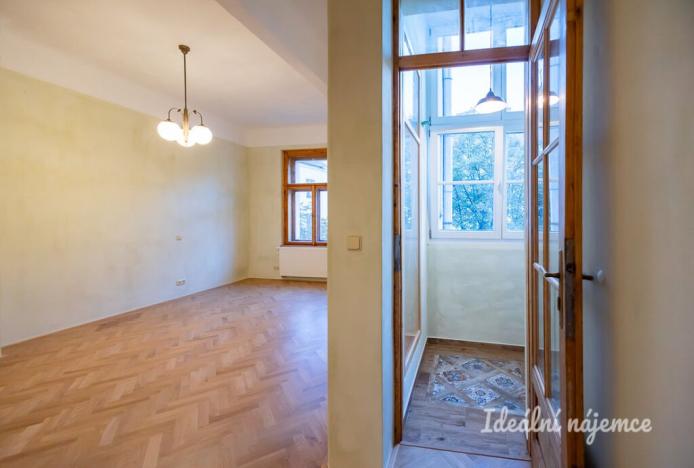 Pronájem bytu 2+kk, Praha - Holešovice, Pplk. Sochora, 60 m2