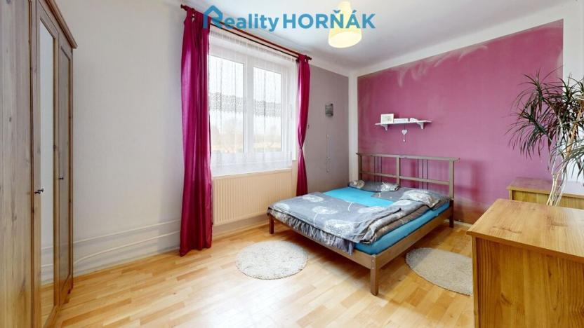 Prodej rodinného domu, Stádlec, 360 m2