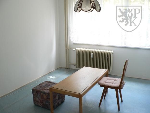 Prodej bytu 2+1, Klatovy - Klatovy III, Pod Hůrkou, 52 m2