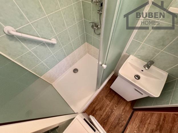 Prodej bytu 2+1, Chodský Újezd, 61 m2