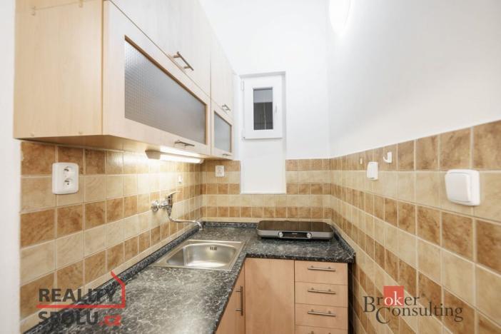 Prodej bytu 1+kk, Praha - Strašnice, Za poštou, 30 m2