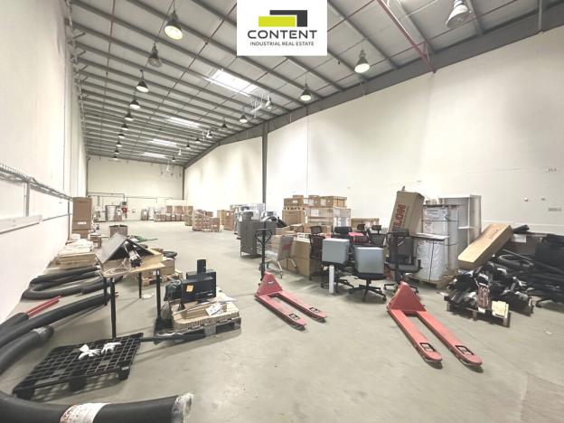 Pronájem skladu, Praha - Zličín, Na Radosti, 653 m2