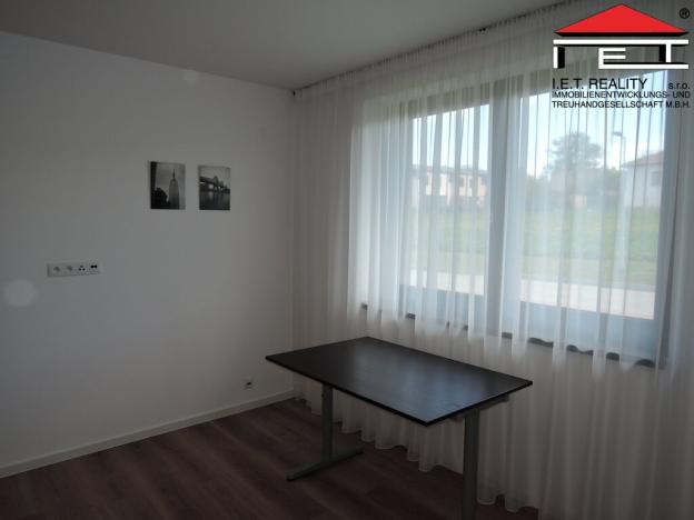 Prodej rodinného domu, Mezouň, 210 m2