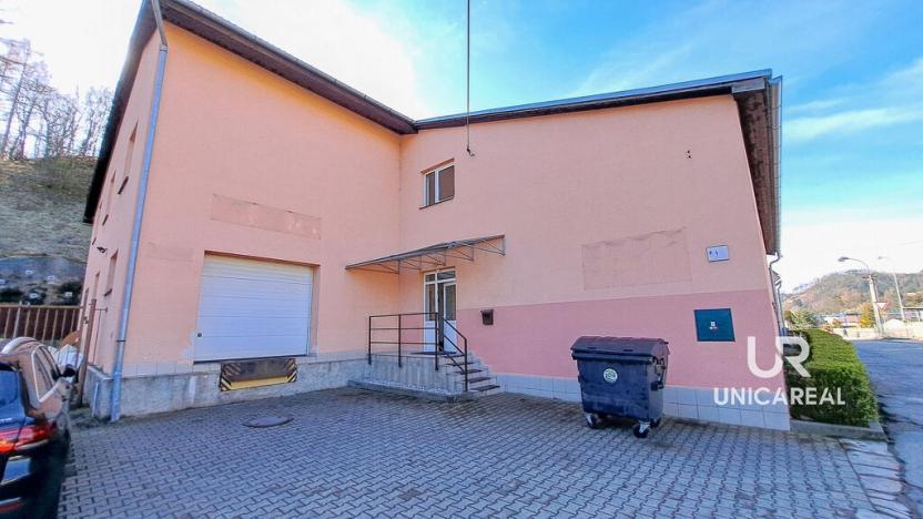 Prodej kanceláře, Letovice, U koupaliště, 834 m2