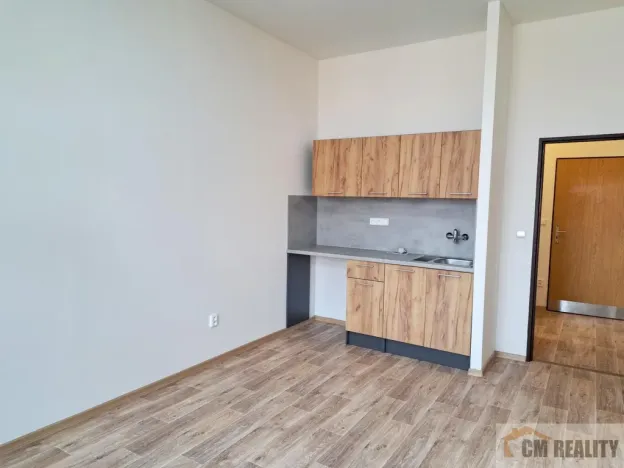 Pronájem bytu 1+kk, Prostějov, Poděbradovo nám., 23 m2