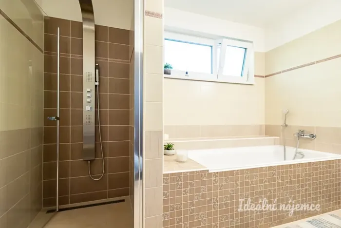 Pronájem bytu 3+kk, Hovorčovice, Střední, 76 m2