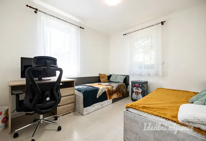 Pronájem bytu 3+kk, Hovorčovice, Střední, 76 m2