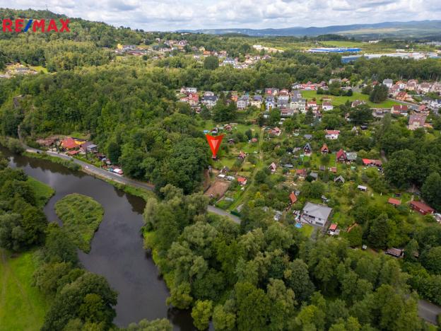 Prodej zahrady, Karlovy Vary, 555 m2