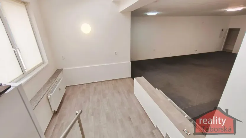 Prodej atypického bytu, Nupaky, 88 m2