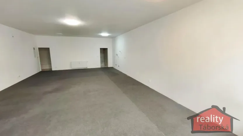 Prodej atypického bytu, Nupaky, 88 m2