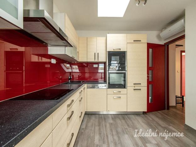 Pronájem bytu 3+kk, Praha - Holešovice, Ortenovo náměstí, 78 m2