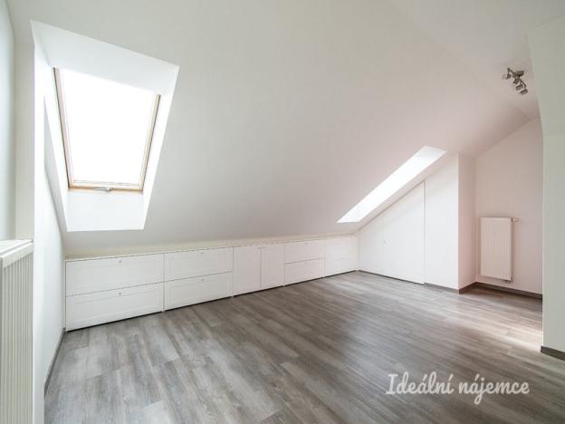 Pronájem bytu 3+kk, Praha - Holešovice, Ortenovo náměstí, 78 m2