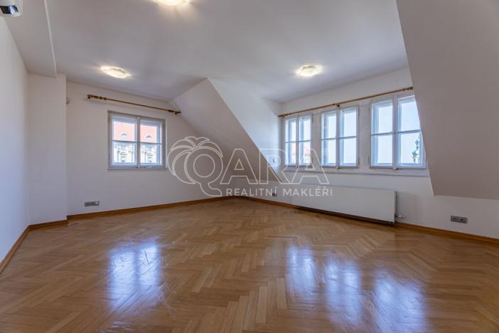 Pronájem bytu 2+kk, Praha - Hradčany, Loretánská, 110 m2