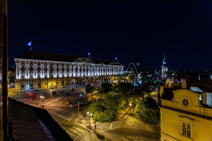Pronájem bytu 2+kk, Praha - Hradčany, Loretánská, 110 m2